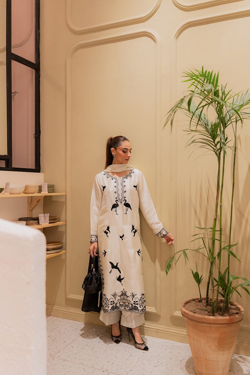 Winter - Amavi Bloom - 3Pc Embroidered Dress