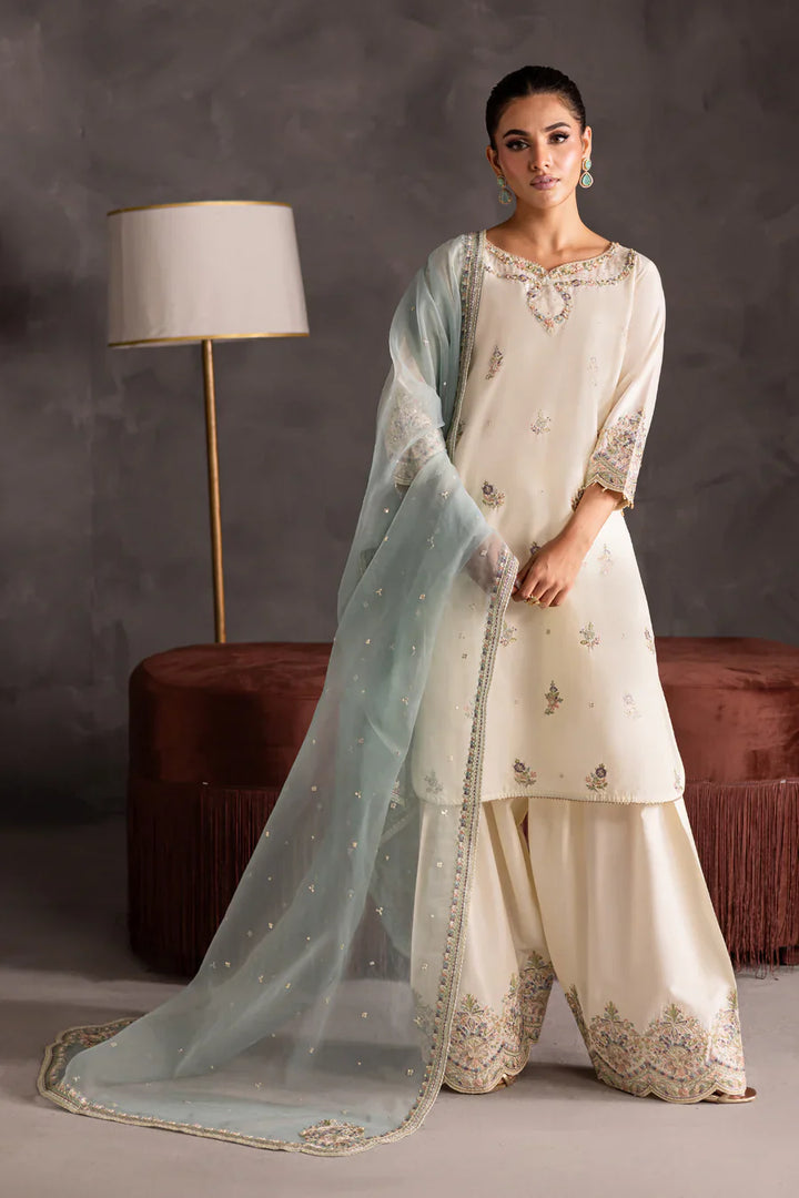 Creamy 3pc - Embroidered Lawn Pret