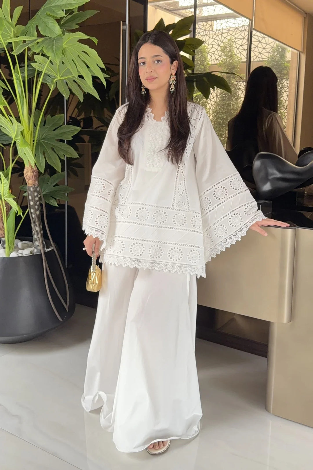 WHITE CHIKANKARI 2-PC SET