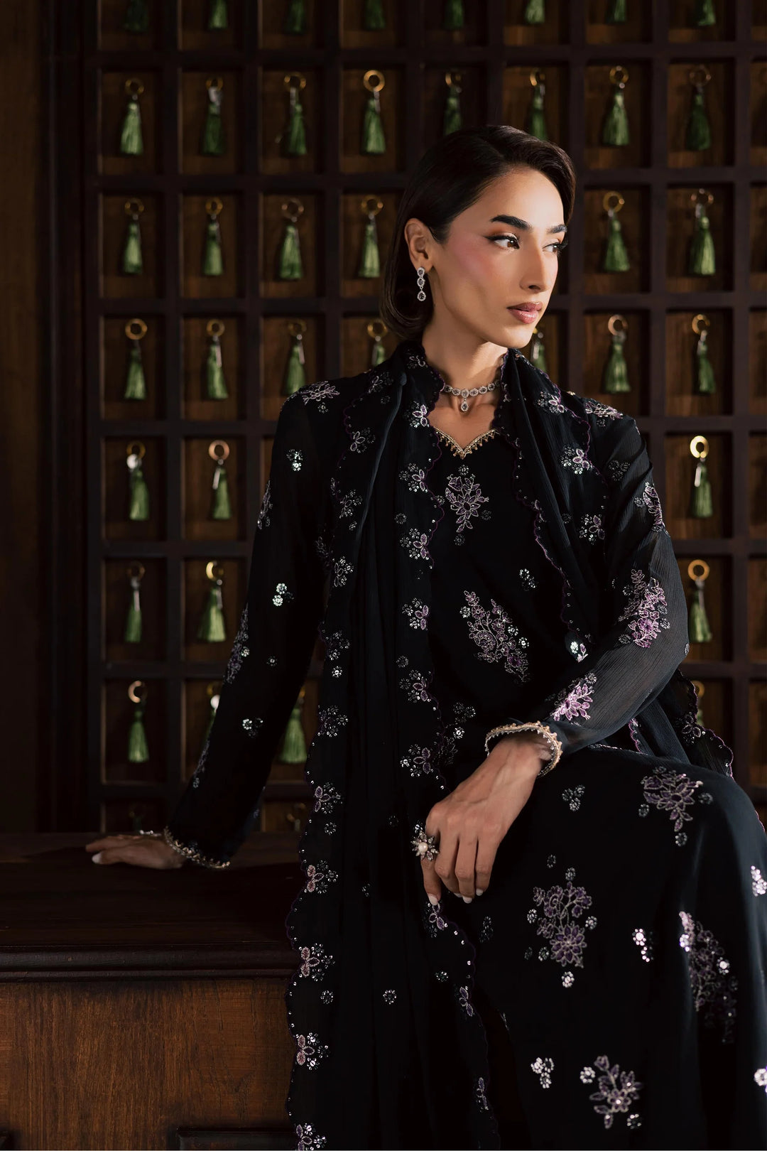 Reef 3-Piece Festive Luxury Formal Embroidered Suit