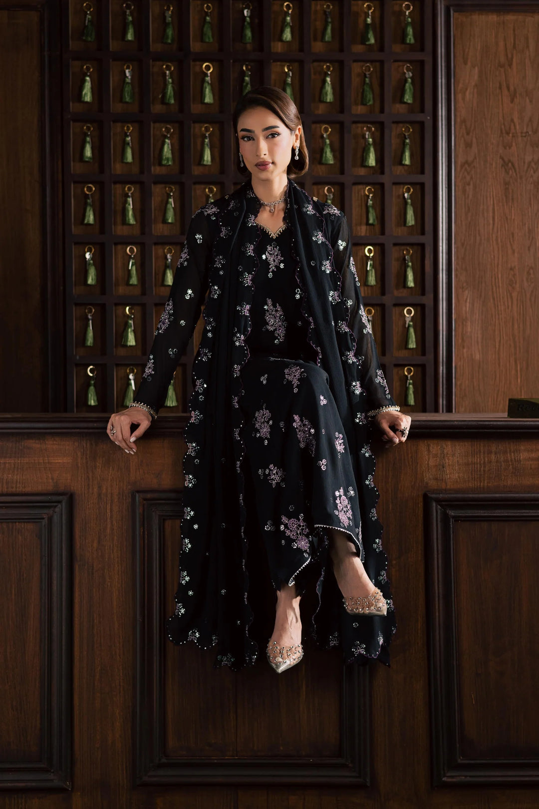 Reef 3-Piece Festive Luxury Formal Embroidered Suit